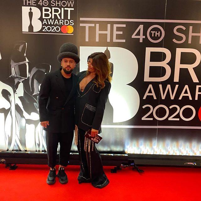 Монатик с женой на Brit Awards 2020
