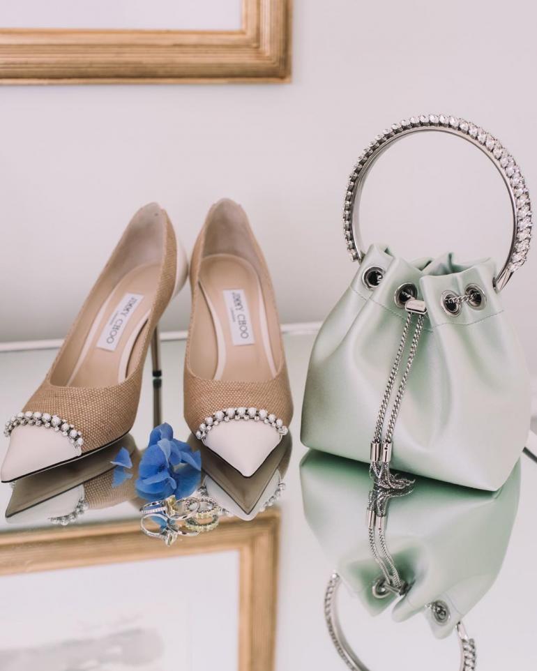 Туфли и сумочка невесты