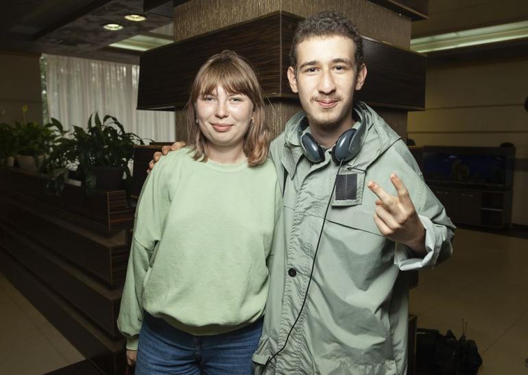 Сын Дмитрия Шурова Лев с девушкой