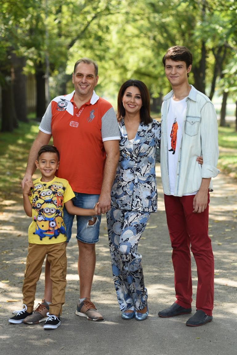 Наталія Мосейчук із чоловіком та синами