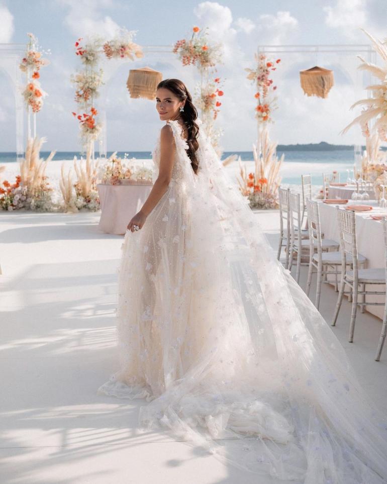 Иванна Онуфрийчук в свадебном платье