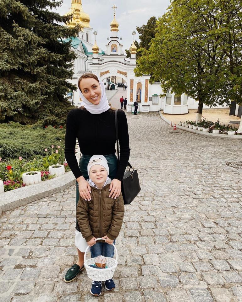 Анна Ризатдинова с сыном