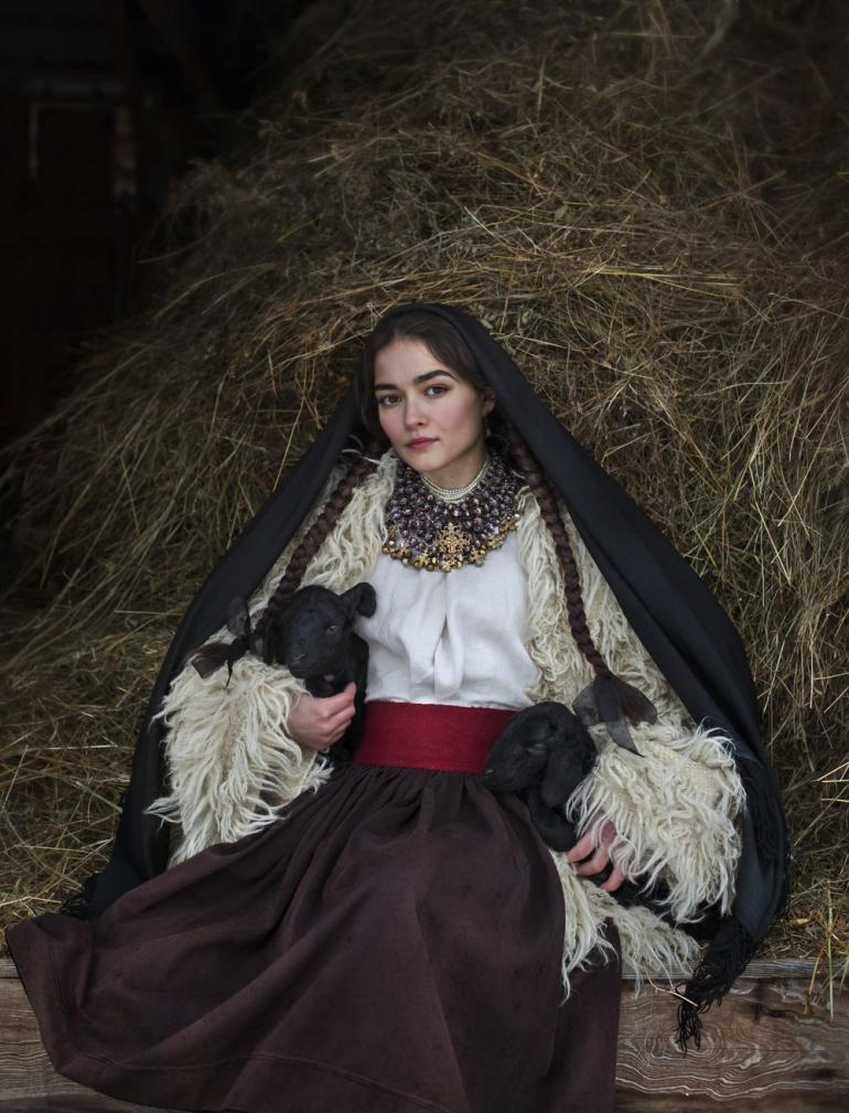 Українське жіноче традиційне вбрання