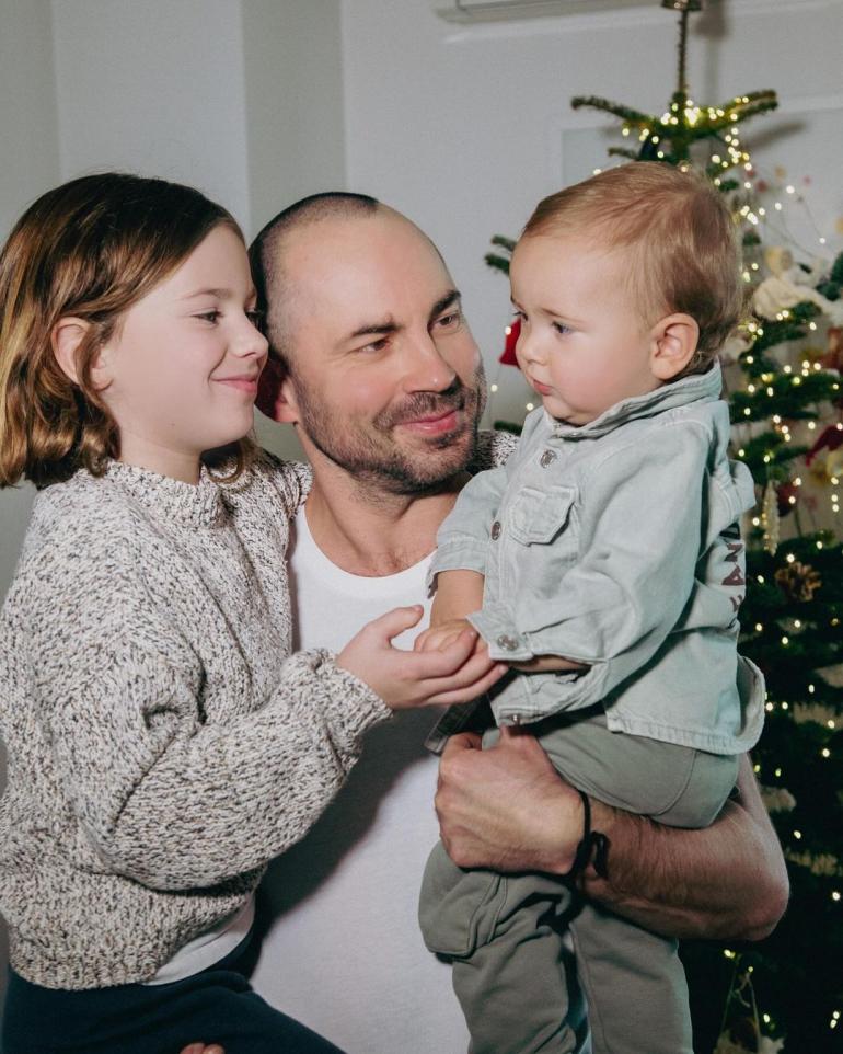 Андрій Бєдняков з дітьми