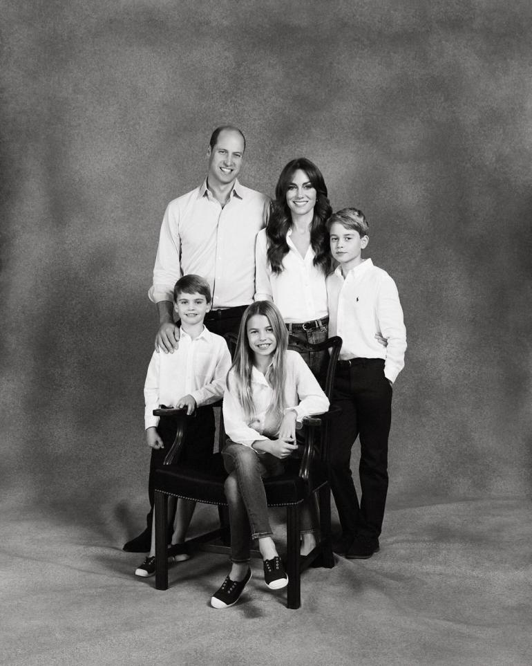 Кейт Міддлтон з чоловіком і дітьми
