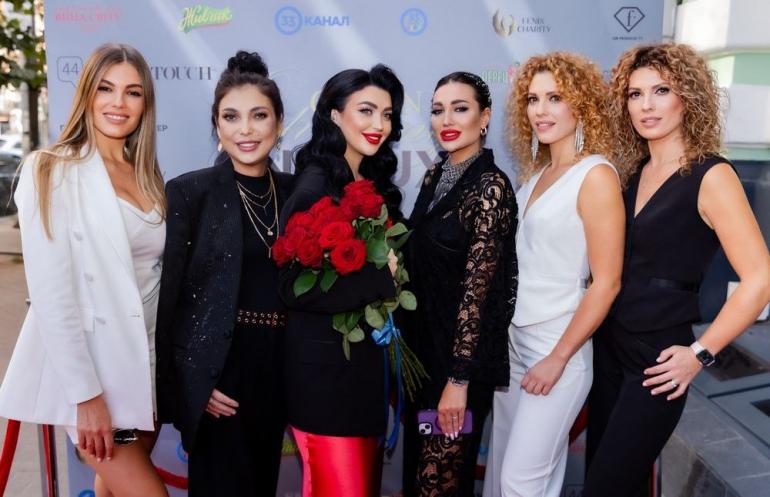 fashion простору українського бренду ONE LUXY