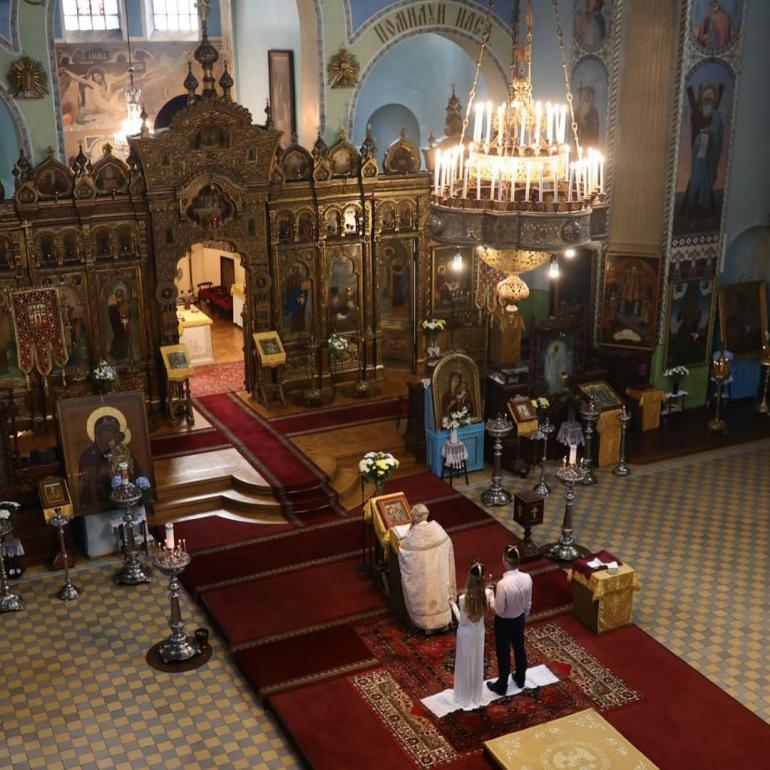 Церква і вінчання