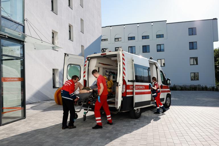 Евакмобіль