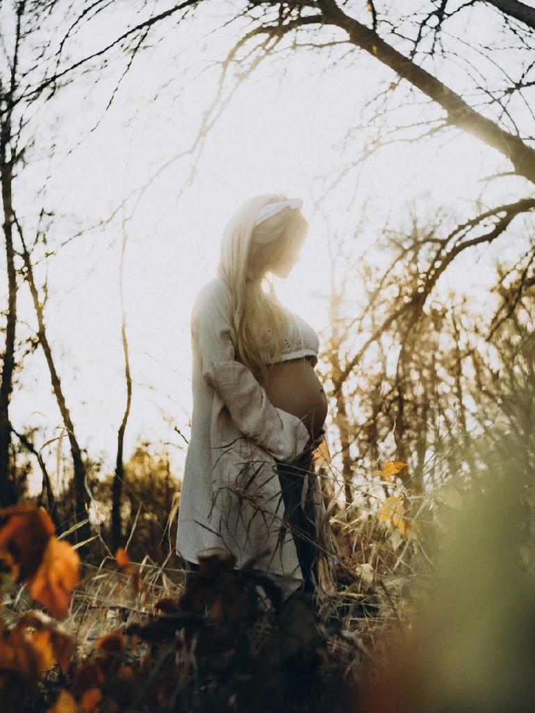 Вагітна Лавіка