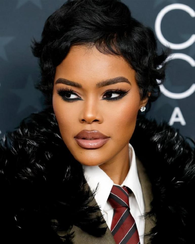 Теяна Тейлор 