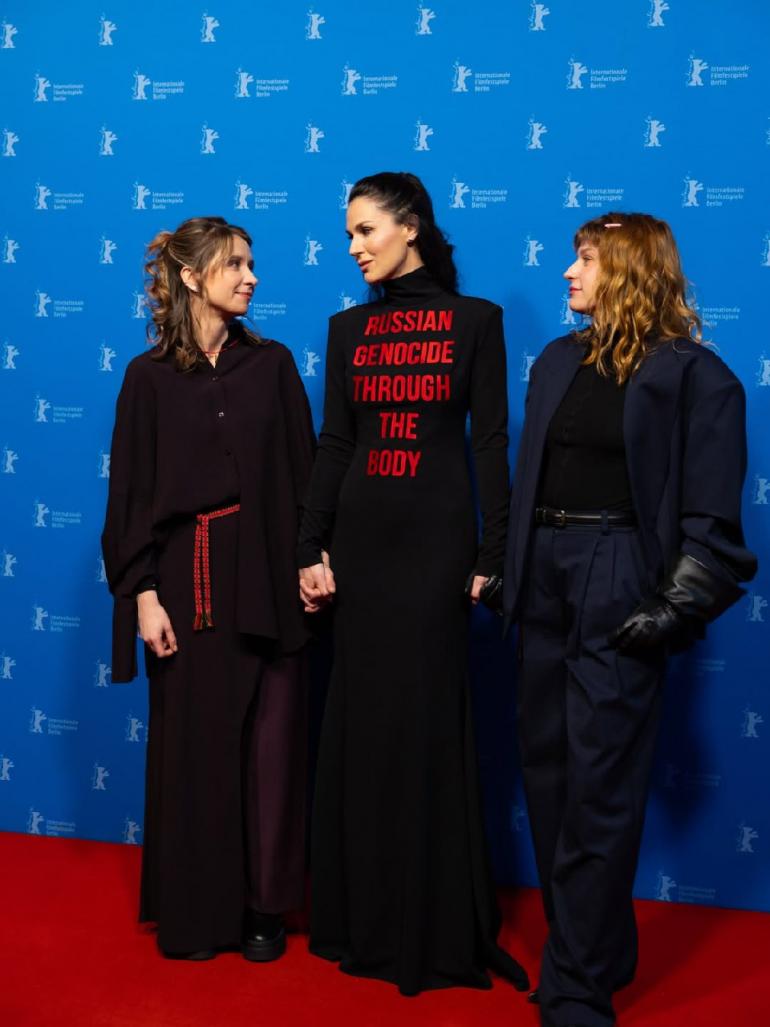 Маша Єфросиніна