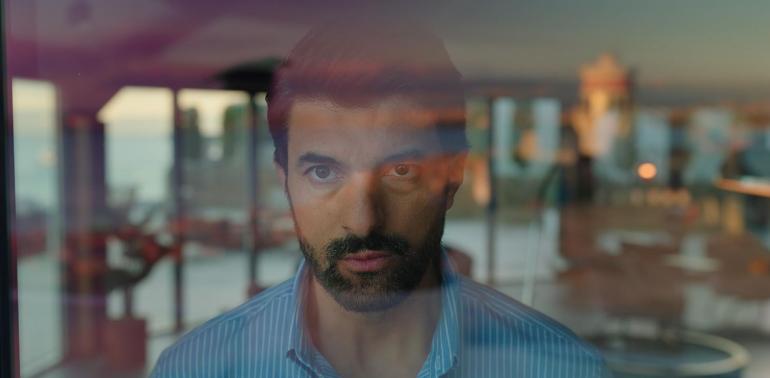 «Любов і багатство» (Enfes Bir Akşam)