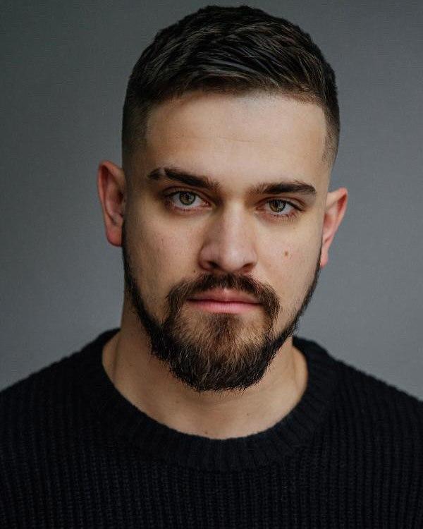 Максим Девізоров 