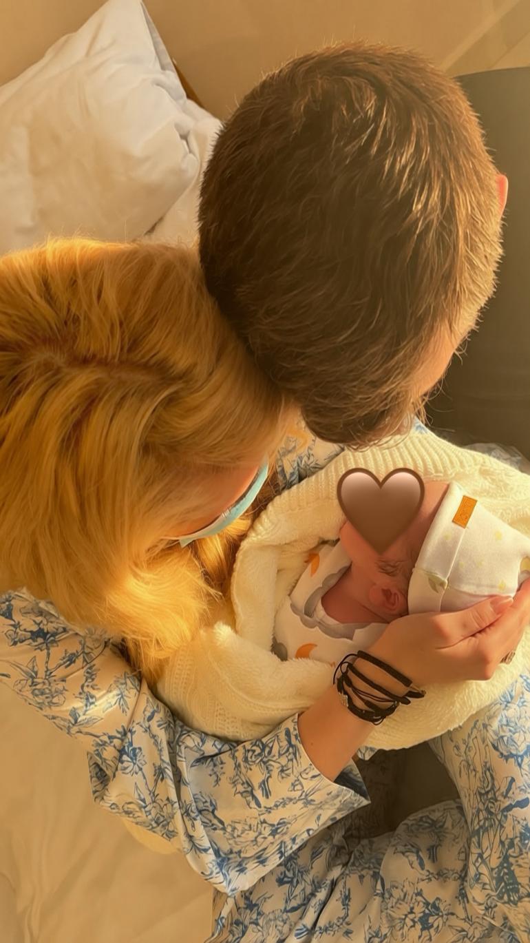 Аліна Гросу народила сина