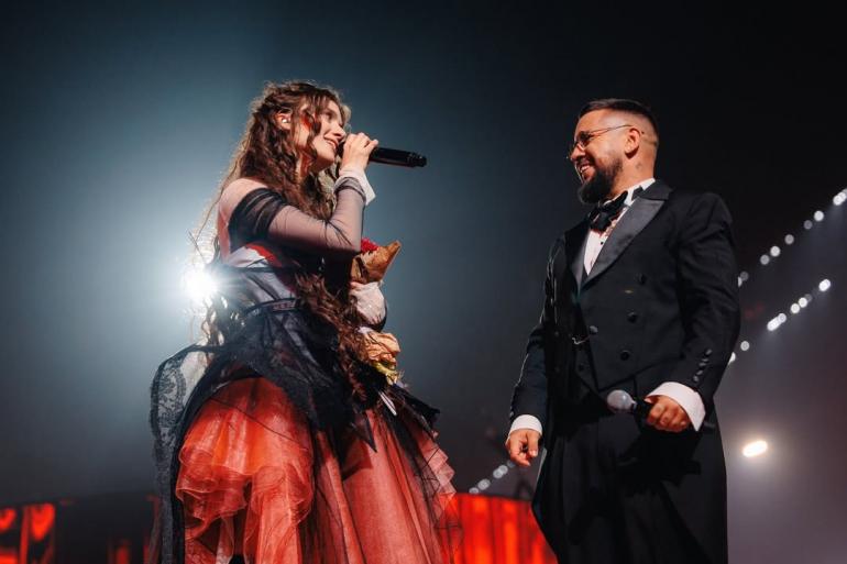 Jerry Heil та MONATIK