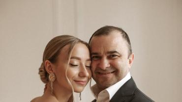 Виктор Павлик с невестой