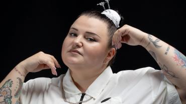 alyona alyona 