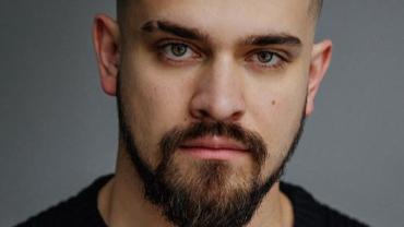 Максим Девізоров 