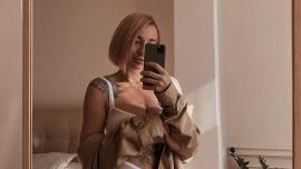Таня Пренткович делает селфи в сексуальном белье