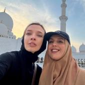 Джамала та Василіса Фролова 