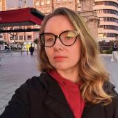 Євгенія Кузнєцова 