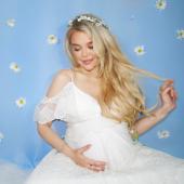 Вагітна Аліна Гросу