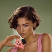 Зендея з парфумами Prada Beauty 